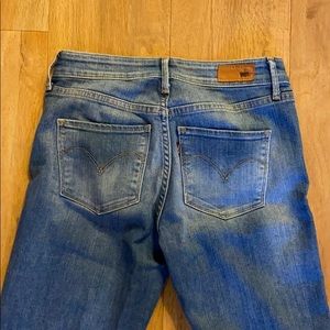 Levi straight leg jeans
